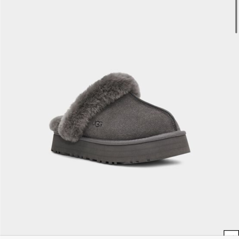 Brand New Gray Ugg Platform Slippers (Disquette)